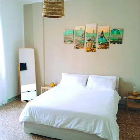 Domus Remo #3 בית הארחה 4*